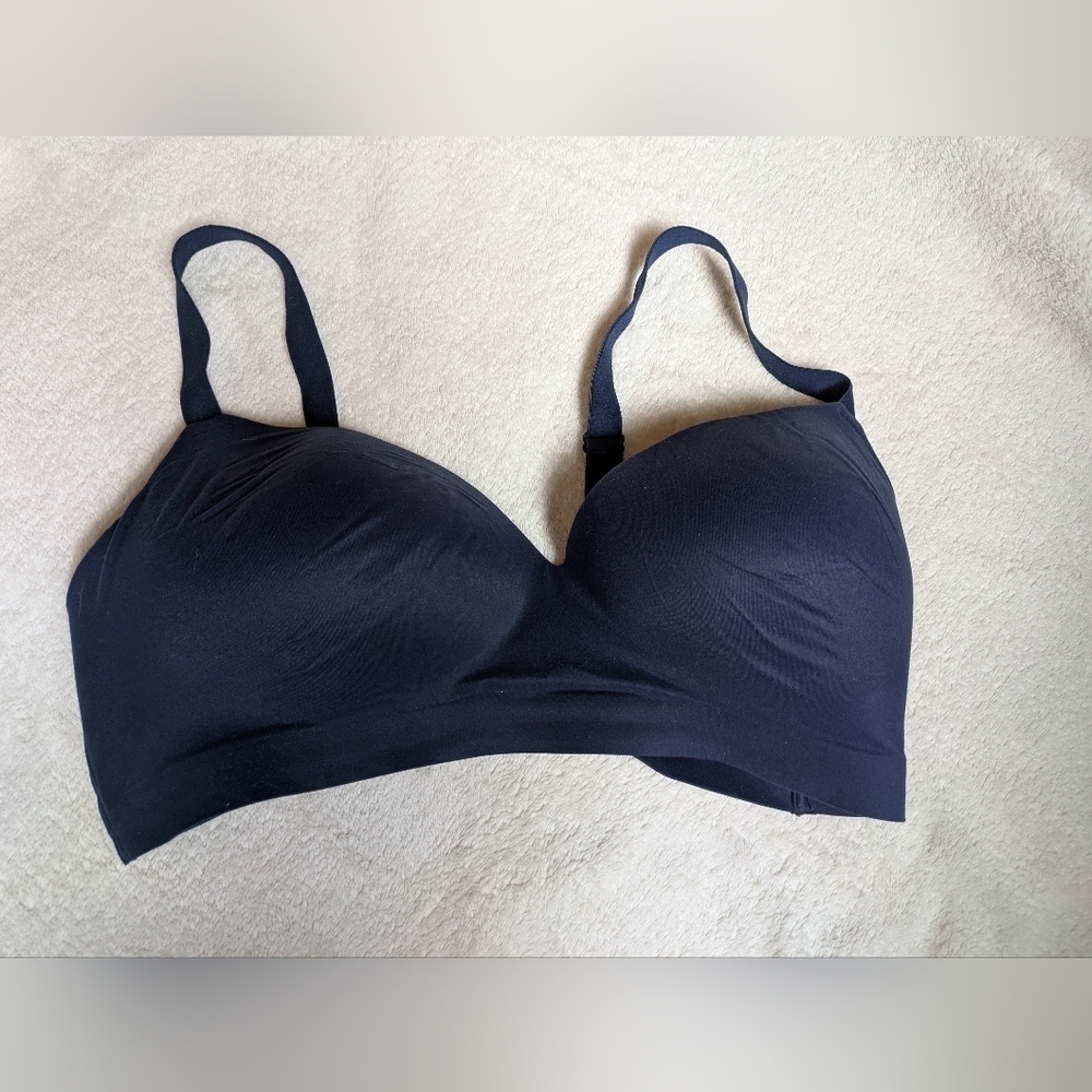 Soma Enbliss Wireless Navy Bra 38D